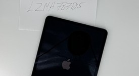 Mint
													Apple iPad Pro 11" 3rd Gen 2021 - Unlocked, Gray, 256 GB, photo 1 of 9