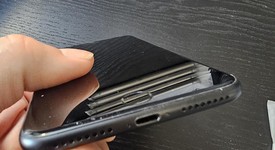 Good
													Apple iPhone 7 Plus - Unlocked, Black, 32 GB, A1661, photo 3 of 7