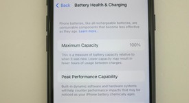 Mint
													Apple iPhone SE 3rd Gen 2022 - Unlocked, Midnight, 64 GB, A2595, photo 3 of 11
