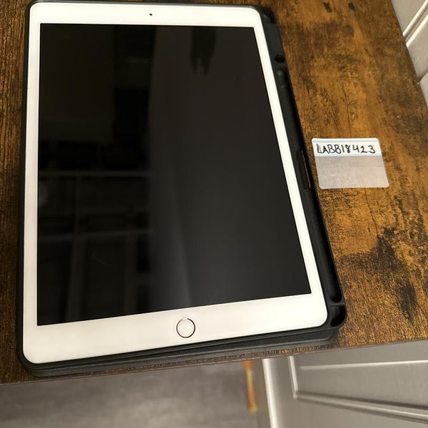 Apple iPad 7th Gen - Wi-Fi, Gold, 128 GB, A2197