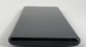 Mint
													OnePlus 8 Pro - Unlocked, Black, 256 GB, 12 GB, IN2025, photo 5 of 7