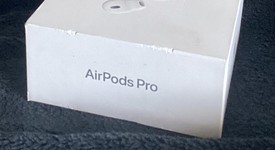 New
													Apple AirPods Pro 2nd Gen - USB-C, photo 4 of 6