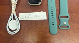 Mint
													Apple Watch Series 8 45mm - Starlight, A2771 - GPS, Aluminum, photo 2 of 7
