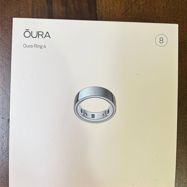 Oura Ring Gen 4 - Silver, Size 8