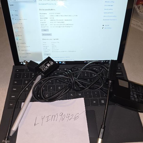 Microsoft Surface Pro 5 (2017) - Unlocked, 256 GB, Silver, 8 GB, LTE