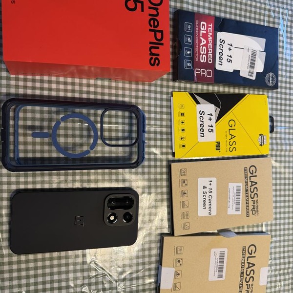 OnePlus 15 - Unlocked, 512 GB, Infinite Black, 16 GB