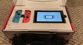 Mint
													Nintendo Switch - Red & Blue, 32 GB, photo 6 of 6