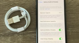 Good
													Apple iPhone SE 3rd Gen 2022 - Unlocked, Midnight, 64 GB, A2595, photo 3 of 6