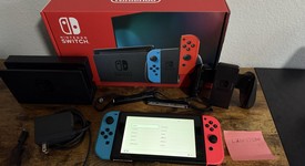 Good
													Nintendo Switch - Red & Blue, 32 GB, photo 3 of 5
