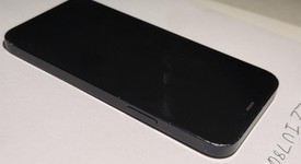 Good
													Apple iPhone 12 - Unlocked, Black, 128 GB, A2172, photo 5 of 5