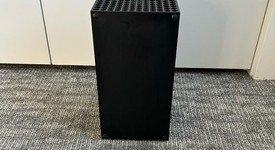 Good
													Xbox Series X (2020) - Black, 1 TB, standard, photo 5 of 8