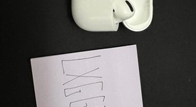 Used
													Apple AirPods Pro 1st Gen - Wireless Case, photo 2 of 7