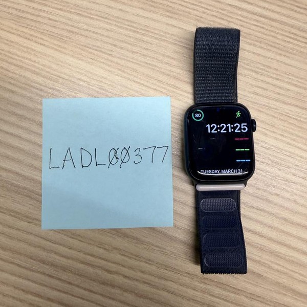 Apple Watch Series 9 45mm - Unlocked, Midnight, A2984 - Cellular, Aluminum