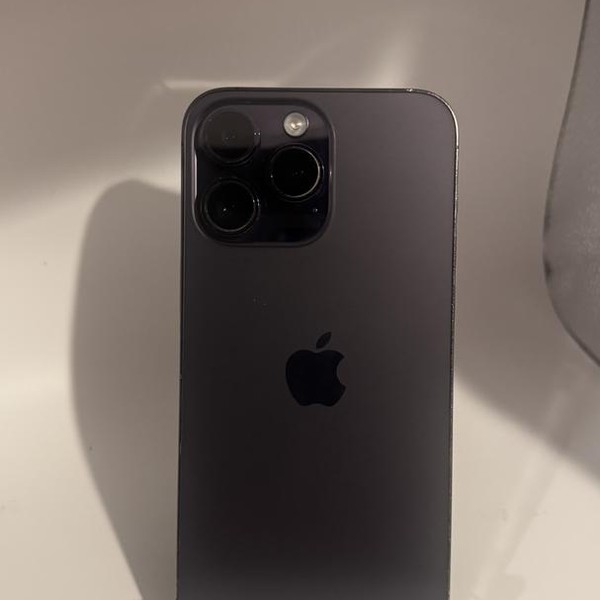 Apple iPhone 15 Pro - Unlocked, 256 GB, Black, A2848