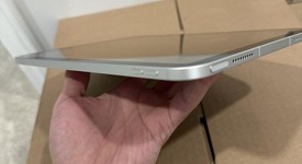 Fair
													Apple iPad 10th Gen - Unlocked, Silver, 256 GB, A2757, photo 5 of 10