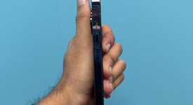 Good
													Apple iPhone 14 Pro - Unlocked, Purple, 128 GB, A2650, photo 5 of 6