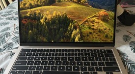 Mint
													MacBook Air 2022 - 13" - Apple M2, Starlight, 256 GB, 16 GB, photo 1 of 8