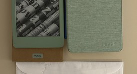 Good
													Amazon Kindle 11 - Navy Blue, 16 GB, photo 1 of 10