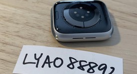 Good
													Apple Watch Series 6 44mm - Silver, A2292 - GPS, Nike, photo 2 of 6