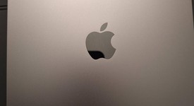 Mint
													Apple iPad Pro 11" 4th Gen 2022 - Unlocked, Gray, 128 GB, photo 2 of 10