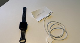 Mint
													Apple Watch Series 9 45mm - Unlocked, Midnight, A2984 - Cellular, Aluminum, photo 3 of 5