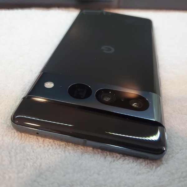 Google Pixel 7 Pro - Unlocked, 128 GB, Obsidian, 12 GB, GE2AE