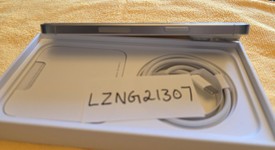 Mint
													Apple iPhone 15 Pro Max - Unlocked, White, 256 GB, A2849, photo 4 of 8