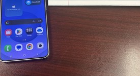 Good
													Samsung Galaxy S25 - Unlocked, Icy Blue, 128 GB, 12 GB, SM-S931U1, photo 3 of 8