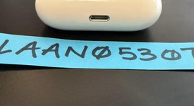 Used
													Apple AirPods Pro - MagSafe Case, photo 5 of 6