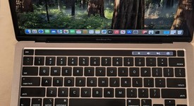 Good
													MacBook Pro 2020 - 13" - I5, Gray, 512 GB, 8 GB, photo 1 of 9