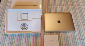 Mint
													MacBook Air 2020 - 13" - Apple M1, Silver, 512 GB, 8 GB, photo 1 of 12
