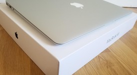 Good
													MacBook Air 2015 - 13" - Silver, 128 GB, 8 GB, photo 2 of 13