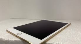 Mint
													Apple iPad Mini 4 - Wi-Fi, Gold, 16 GB, photo 4 of 10
