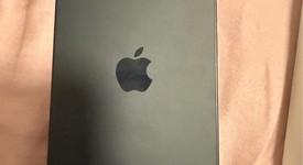 Mint
													Apple iPhone 16e - Metro by T-Mobile, Black, 128 GB, A3212, photo 3 of 8