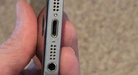 Good
													Apple iPhone SE 1st Gen 2016 - AT&T, Grey, 64 GB, A1662, Prepaid, photo 2 of 6