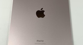 Good
													Apple iPad Air 5th Gen - Wi-Fi, Pink, 256 GB, A2588, photo 3 of 7