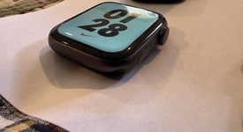 Good
													Apple Watch Series 6 44mm - Unlocked, Gray, A2294 - Cellular, Nike, photo 3 of 9