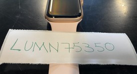 Mint
													Apple Watch SE 1st Gen 44mm - Gold, A2352 - GPS, Aluminum, photo 4 of 6