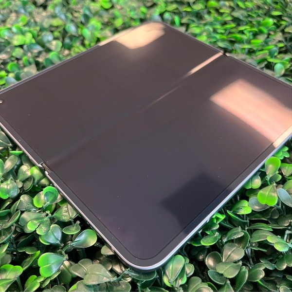 Google Pixel 10 Pro Fold - Unlocked, 256 GB, Moonstone, GU0NP