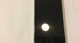 Good
													Apple iPhone SE 1st Gen 2016 - Unlocked, Grey, 128 GB, A1662, photo 4 of 10