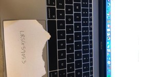 Good
													MacBook Retina 2015 - 12" - Gray, 256 GB, 8 GB, photo 1 of 7