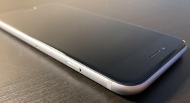 Good
													Apple iPhone 6S - AT&T, Grey, 32 GB, A1633, photo 4 of 8