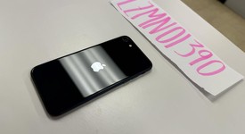 Mint
													Apple iPhone SE 3rd Gen 2022 - Unlocked, Midnight, 64 GB, A2595, photo 1 of 7