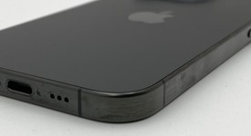 Good
													Apple iPhone 15 Pro - Unlocked, Black, 128 GB, A2848, photo 5 of 6