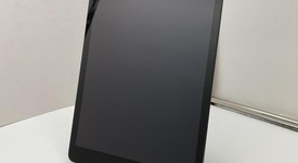 Good
													Apple iPad 7th Gen - Unlocked, Gray, 32 GB, A2200, photo 2 of 8