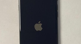 Good
													Apple iPhone SE 3rd Gen 2022 - Unlocked, Midnight, 64 GB, A2595, photo 3 of 10
