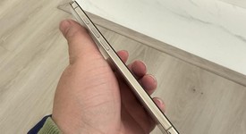 Mint
													Apple iPhone Air - Unlocked, Light Gold, 256 GB, A3260, photo 5 of 6