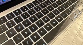 Mint
													MacBook Air 2025 (M4) - 13" - Apple M4, Silver, 256 GB, 16 GB, photo 2 of 14