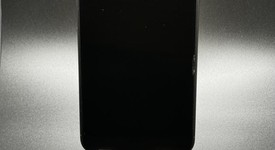 Fair
													Apple iPhone 11 Pro Max - Unlocked, Gold, 64 GB, A2161, photo 4 of 7