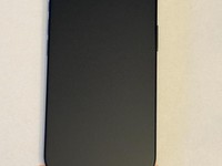 Apple iPhone 16